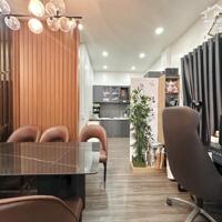 Nhà Đẹp Bình Thạnh Giáp Quận 1 HXH Tránh DT 55m2 Vuông Vức Ở Ngay Chỉ 7 Tỷ 95