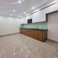 Bán Gấp Nhà Đẹp Thái Thịnh Đống Đa- Thiết Kế Hiện Đại- 2 Thoáng- Dân Xây- 56M, 5 Tầng, Nhỉnh 10 Tỷ.