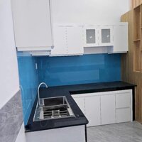 Nhà đẹp cực to 4mx16m ngay bến xe buýt hiệp thành