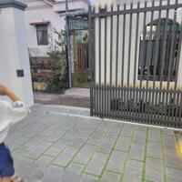 NHÀ MỚI XÂY 2 MẶT TIỀN HẺM GẦN LỘ KÊNH 9 TẾ