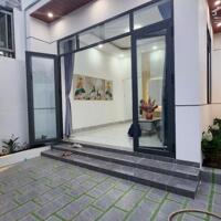 NHÀ MỚI XÂY 2 MẶT TIỀN HẺM GẦN LỘ KÊNH 9 TẾ