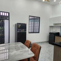 NHÀ MỚI XÂY 2 MẶT TIỀN HẺM GẦN LỘ KÊNH 9 TẾ