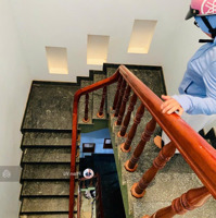 Nhà Mặt Tiền Kinh Doanh. 4.2Ty. Nội Thất Cáo Cấp, Gán Bigc Go Dĩ An