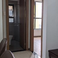Cho Thuê Căn Góc 2 Phòng Ngủ2 Máy Lạnh Mới 6,5 Triệu Rẻ Nhất Bcons Plaza 0933: 864: 104