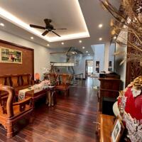 Bán nhà đẹp 4 tầng mặt tiền gần đường Nguyễn Đức An, sát Vương Thừa Vũ, An Hải Bắc, Sơn Trà.
