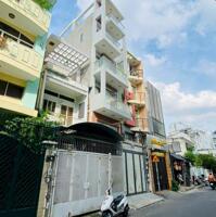 MT ngay đối diện nhà thờ Tân Định - Hai Bà Trưng, DT 4.1x16.5m