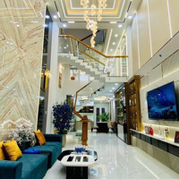 Tôi Cần Bán Nhà Mặt Tiền Đang Cho Thuê Kinh Doanh 31 Triệu Thái Phiên-Q11.Gần Chợ Bình Thới. Giá Bán 3Tỷ360