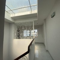 Cho Thuê Nguyên Tầng Lầu 50M2 Giá Bán 3 Triệuiệu