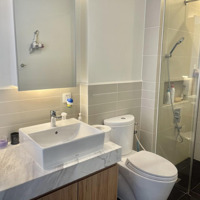 Cho Thuê Căn Hộ Cc Cao Cấp Watermark Tại 395 Lạc Long Quân 100M2, 2 Phòng Ngủfull 20 Triệu/Tháng Liên Hệ: 0964966338