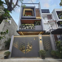 Nhà Mặt Tiền Hoa Lan, P2, Phú Nhuận (8X16M) 3 Lầu,7 Phòng. Giá Bán 80 Triệu.