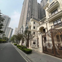 Bán Biệt Thự Thành Thái ,Kdt Dịch Vọng 316M2 , Giá Bán 90 Tỷ . Liên Hệ: 0936203001