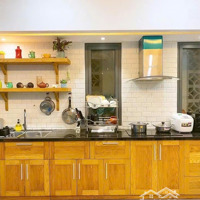 Bán Biệt Thự Cách Bãi Tắm Chỉ 2 Phút, Đường Đông Hải Giá Bán 7 Tỷ 6. Liên Hệ: 0898 215 272
