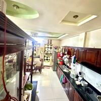 Hàng hót nhà 3 tầng 134m2 ngang 5 ngay Phạm Văn Đồng, Linh Tây, TĐ giá đầu tư