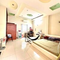 Hàng hót nhà 3 tầng 134m2 ngang 5 ngay Phạm Văn Đồng, Linh Tây, TĐ giá đầu tư