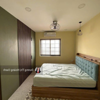 Giáp Q1,Mặt Tiềnbvđ, 57M2, 3,1 Tỷ Nội Thất Đẹp Thiết Kế Có Gu, Sổ Hồng, Tỷ Suất Lợi Nhuận 3%, Ở Ngay,