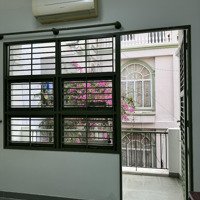 Cho Thuê Phòng Mới, Chưa Sử Dụng, Đi Bộ Đến Sân Bay Tân Sơn Nhất, Chỉ Cần Vào Ở