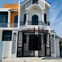 Chính chủ gởi bán nhà 1 trệt 1 lầu đúc mặt tiền đường nhựa Rọc Chu ,Diên Sơn xây mới 100%