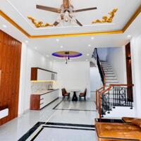 Chính chủ gởi bán nhà 1 trệt 1 lầu đúc mặt tiền đường nhựa Rọc Chu ,Diên Sơn xây mới 100%