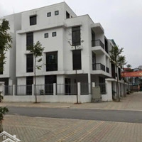 Cho Thuê Nhà Tại Hoàng Mai 70 X 5Tmặt Tiền5M Ô Tô Vào Thoải Mái