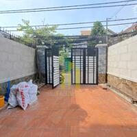 Chỉ 22 Triệu Có Ngay Nhà Phố Sân Rộng Gần Cầu Sài Gòn