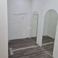 Chính Chủ Cho Thuê Nhà Số 69 Tràng Thi, 88M2,Mặt Tiền9,8M, Kd Cực Kỳ Sầm Uất, Giá Siêu Rẻ 60 Tr/Th
