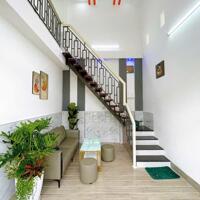 Nhà đẹp có phòng ngủ tầng trệt, giáp với KDC Cán bộ Trường đại học Cần Thơ