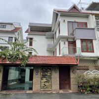 Chính Chủ Cho Thuê Biệt Thự Bt8, Tt4, Thành Phố Giao Lưu, 190M2, Dtsd 700M2, Sân Rộng. Đường 10M