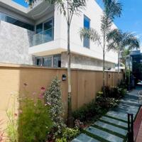 Biệt thự nghỉ dưỡng ven biển Đà Nẵng - DT 360m2 - Đối diện 2 sân golf chỉ 40,3 tr/m2, đã có sổ hồng