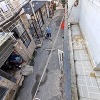 Lô Góchẽm Xe Hơiquay Đầu, Bùi Quang Là P12 Gò Vấp