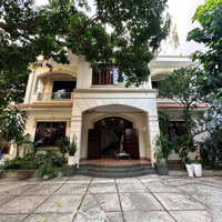 Cho Thuê Biệt Thự Mặt Phố Hai Bà Trưng, 116 Triệu/Th, Dtsd 1000M2, Q1, Hcm Siêu Hot