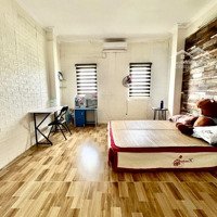 Bán Gấp Nhà Ái Mộ Siêu Hot Mang Tiền Cọc Ngay Hơn 7 Tỷ- Ô Tô Tránh - Vỉa Hè - Kinh Doanh