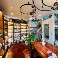 Mặt Phố Minh Khai 36M 5 Tầng Thang Máy, Lô Góc, Vỉa Hè Kinh Doanh.
