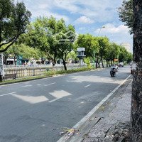 Bán Nhà 5 Tầng - 107M2 - Mặt Tiền Kinh Doanh Hoàng Sa - Chỉ 20.9 Tỷ. Phường 5 Quận Tân Bình