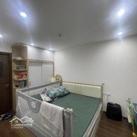 Nhà Hướng Bể Bơi, Full Nội Thất Đầu T3 Có Thể Vào Ở