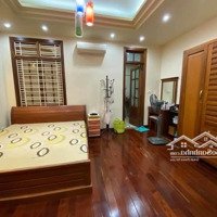 Bán Nhà Phố Hồng Tiến. 65M2 * 4 Tầng * 9,2 Tỷ. Full Nội Thất, Gần Phố.