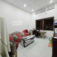 Trung Tâm Bình Thạnh Hai Mặt Hẻm Xe Hơi Thông - 3 Tầng - 74M2 5 Phòng Ngủở Ngay. Alo 0708987639
