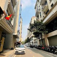 Cho thuê Building DV Vạn Phúc 105m x 8 tầng thông sàn thang máy 70 triệu 0903409888