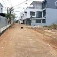 Đất TC 5,6*21m hậu nở 5,94m,hẻm 473 Ymoan