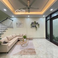 Bán Nhà Lâm Du. 50M2 * 5 Tầng * 9,5 Tỷ. Full Nội Thất, Ngõ Thông