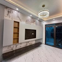 Cực Hot! Nhà Phân Lô 2 Mặt Thoáng Trần Quốc Hoàn,40M2X4T,Ô Tô Chạy Vòng Quanh,Kd Đỉnh Giá Bán 14.1 Tỷ