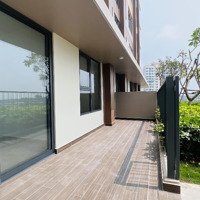 Bán Gấp Căn Hộ Sân Vườn Đẹp, Liền Kề Sân Vườn Chung Rộng Thoáng Mát. Lh Em Xem Nhà Ngay!
