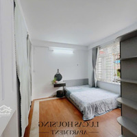 Cho Thuê Phòng Đẹp Cửa Sổ Lớn Thoán Mát, Rộng 30M2 Giáp Quận 1, Quận 3, Liên Hệ(0945336411)