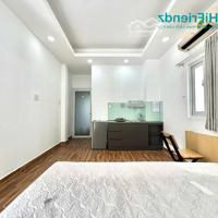 Phòng Lót Gỗ - Ngay Chân Cầu Chữ Y | Miễn Phí Xe