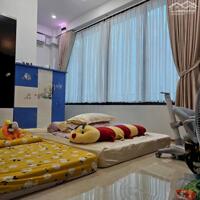 Nhà P6 1 trệt 4 tầng lầu đường oto Mỹ Tho Tiền giang