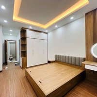 Bán Nhà Ngọc Thụy 34M 5 Tầng Mt4,8M .Gần Oto ,Hồ Sinh Thái Full Nội Thất .3 Ngủ Đủ Công Năng