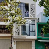 Bán Nhà Mặt Tiền Ngay Ngã Sáu Cộng Hòa - Quận 3 - (4X15M) - 3 Tầng - Hđt: 100 Triệu/Th - Giá: 24 Tỷ