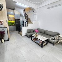 Bán Nhà Phố Bùi Huy Bích, Gần Quận Ủy Hoàng Mai 6,8 Tỷ, 30M2, 4 Phòng Ngủ 3 Vệ Sinh 5 Tầng, Giá Ưu Đãi