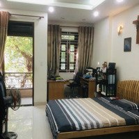 Bán Căn Hẻm Vip Nguyễn Văn Thương. P25. Qbt
62M2 Nhỉnh 14Tỷ