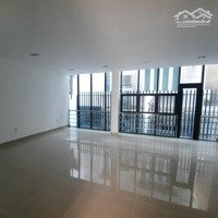 Toà Nhà Văn Phòng Mặt Tiền Đường Hoa, Ốp Kinh Sang Trọng, Sẵn Pccc