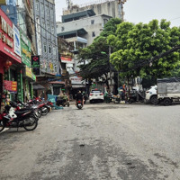 Bán 50 M2 Mặt Hoàng Công Chất .Mt. 3 M .Đường Trước Nhà 10M . Kinh Doanh Sầm Uất . Giá Bán 5 Tỷ